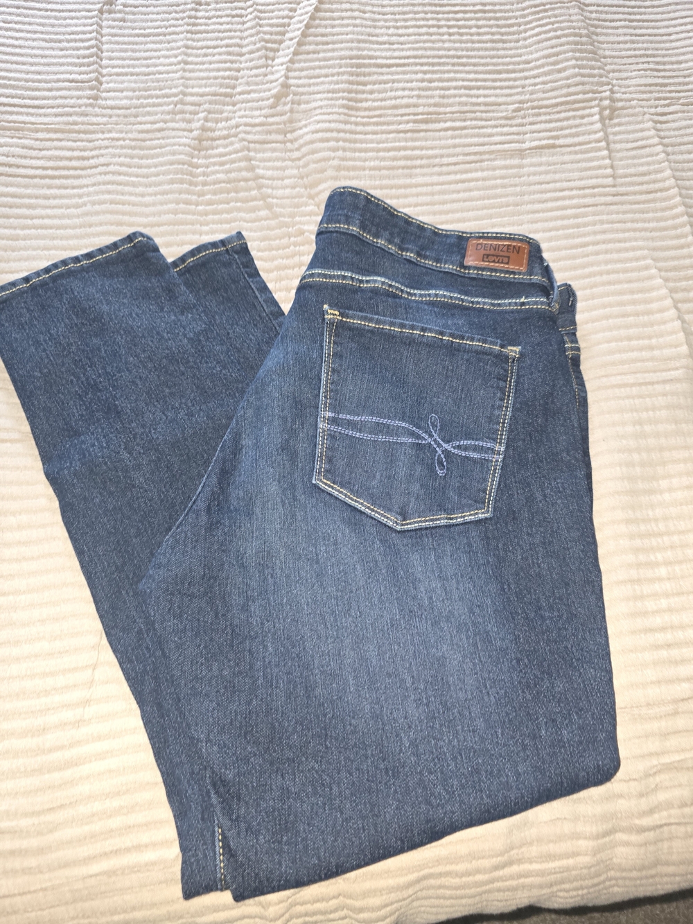 Denizen From Levi's Women's Dark Blue Straight Leg Jeans
